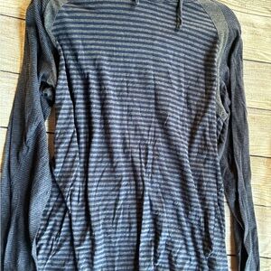 Navy & Grey Striped Long Sleeve lightweight shirt size large
